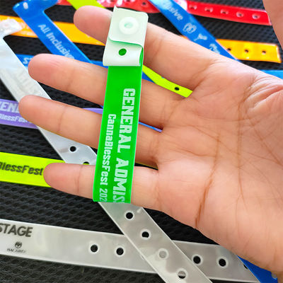 Waterproof RFID Assorted Neon Plastic/Vinyl Wristband Custom Bracelet for Festivals