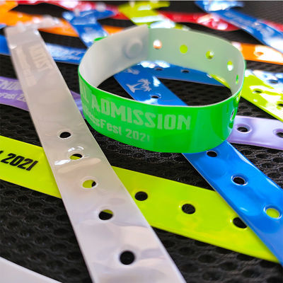 Waterproof RFID Assorted Neon Plastic/Vinyl Wristband Custom Bracelet for Festivals