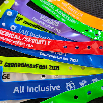 Waterproof RFID Assorted Neon Plastic/Vinyl Wristband Custom Bracelet for Festivals