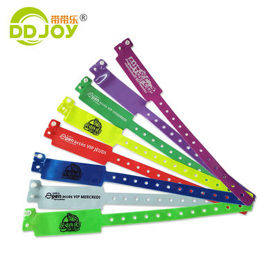 Identification Plastic Vinyl Wristbands Custom Lock Neon Color for Events Parties