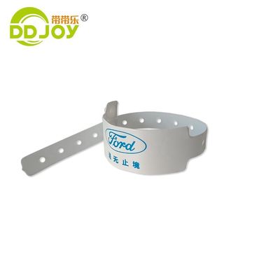 Promotion Activity Custom PVC Vinyl Wristbands Monochrome Printing for Events Party