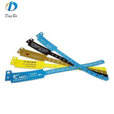 Custom One-off Plastic Wrist Bands for VIP Club Admission ID Bracelets Car Plastic Lock