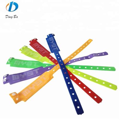 250*25mm PVC Wristband Custom Neon Color Plastic Bracelet for Hotel Identification