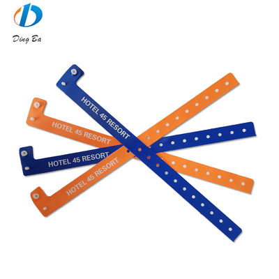Women's Popular Custom Logo Orange PVC Wristbands for Events Festival Plastic L Shape