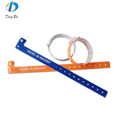 Women's Popular Custom Logo Orange PVC Wristbands for Events Festival Plastic L Shape