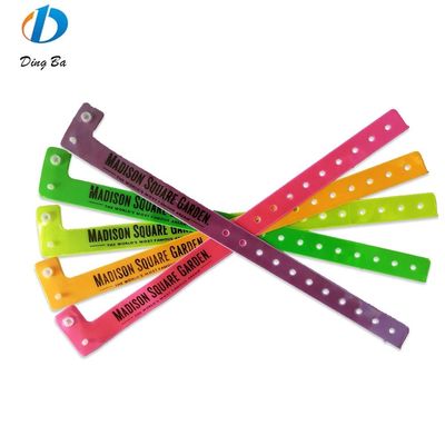 Custom Color Plastic CLASSIC Wristband Reflective L Shape PVC BANGLES for Celebrations