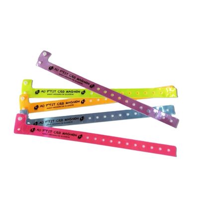 250*25mm/250*16mm Red Vinyl PVC Wristband Bracelets Must-Have for VIP Pass Admission