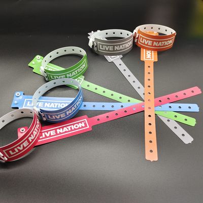 Shanghai PVC Material Vinyl Wristbands For Events Wide Shape and Free Design Included