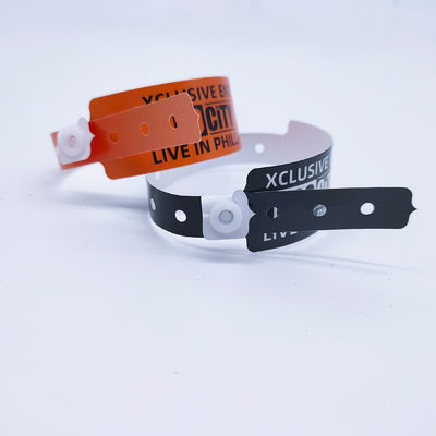 Waterproof L Shape Vinyl Bracelets DDJOY Custom One Time for Festival Events 250*16mm