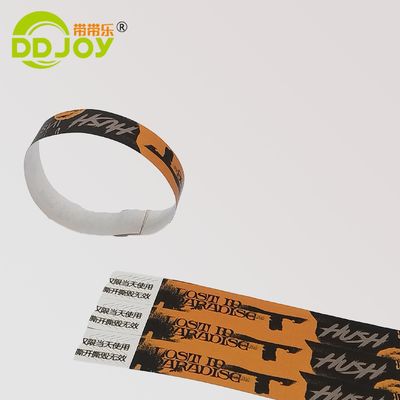 Usage Scenarios Events Festival Custom One Time Tyvek Wristband for Holiday Decoration