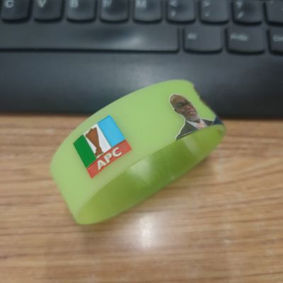 Sport Events Silicon Material Wristband Custom GlOW Rubber Bracelets for Festivals