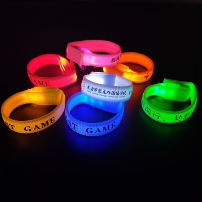 Custom Silk Screen Offset Printing Nylon LED Wristband for Night Running Glow in Dark Armband