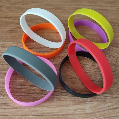 Embossed Technique Multicolor Silicone Wristband Rubber Bracelets for Nautical Style