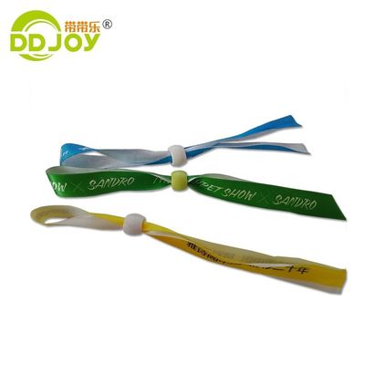 Customized Designs Woven Satin Fabric Bracelet Wristband for Sport Music Festival