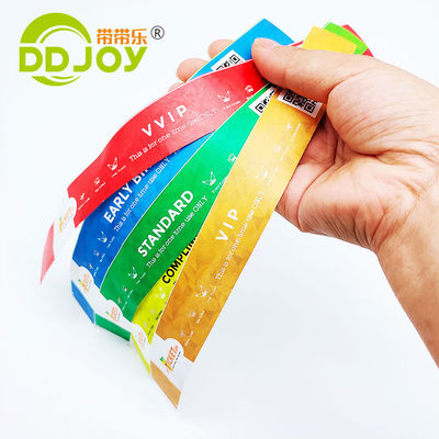 Bulk Sales Custom Tyvek Wristband with Varnishing Finish and Label Custom Paper Printing