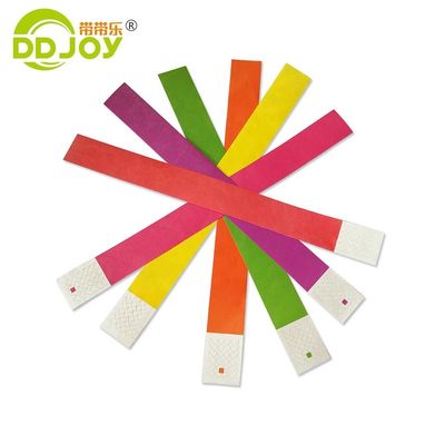 Customized Logo Waterproof Tyvek Paper Wristband for Christmas Decoration and Indoor